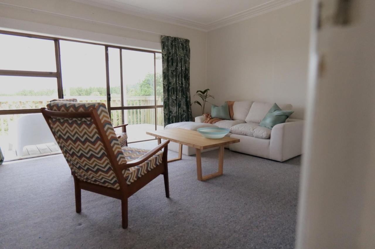 Muriwai Lodge Exterior photo