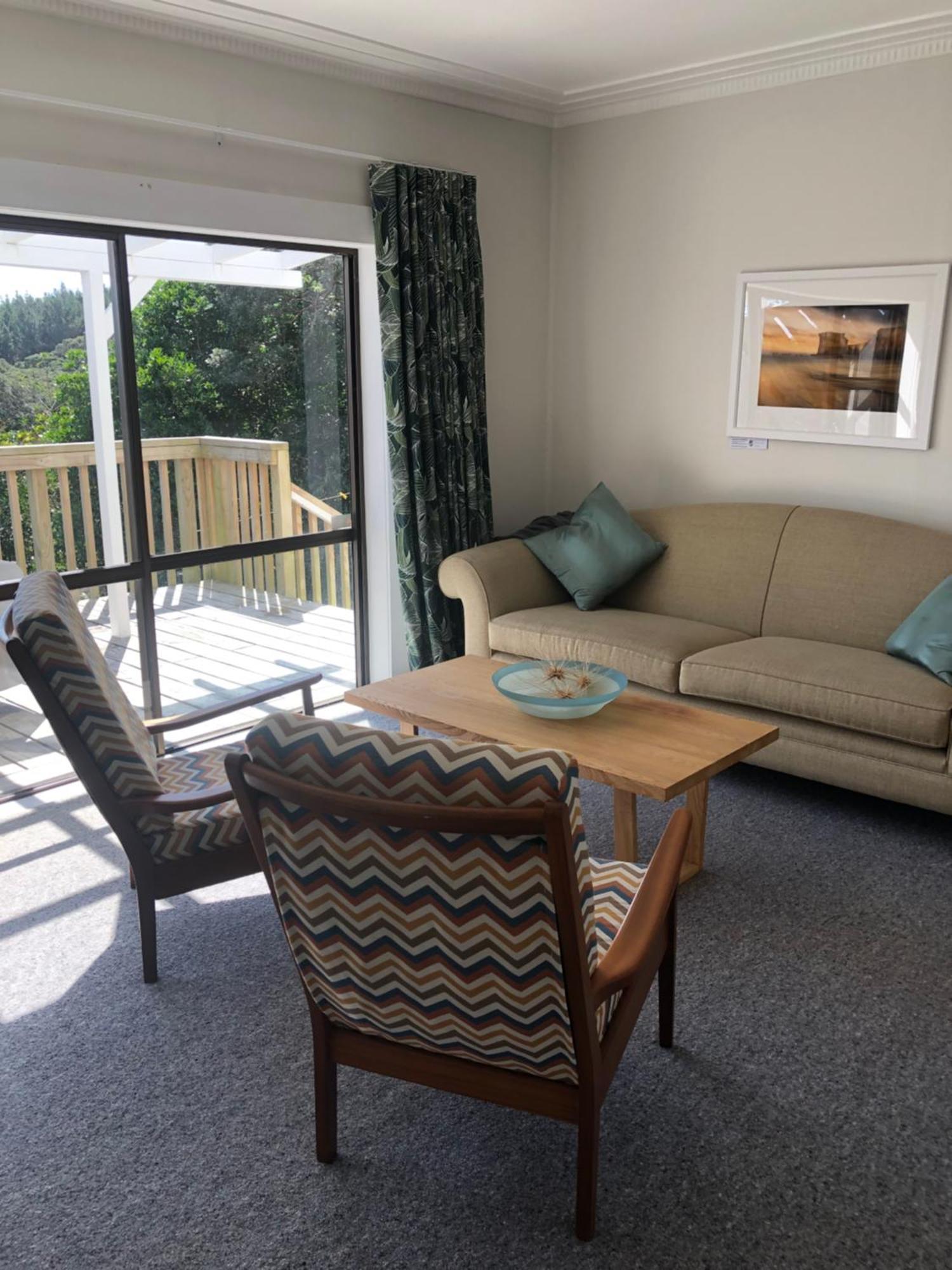Muriwai Lodge Exterior photo