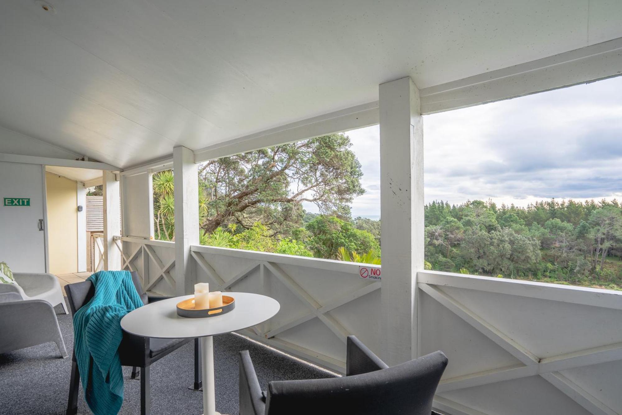 Muriwai Lodge Exterior photo